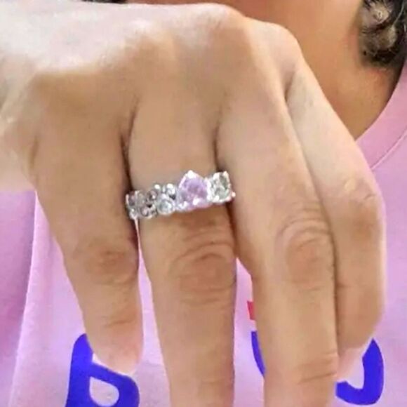 Ladies Stunning pink Simulated Diamonds Promise Ring sz 5